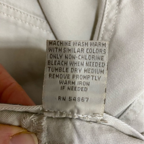 New York & Co NY Khakis Women’s Deep Pocket High Waist Shorts - Picture 7 of 7